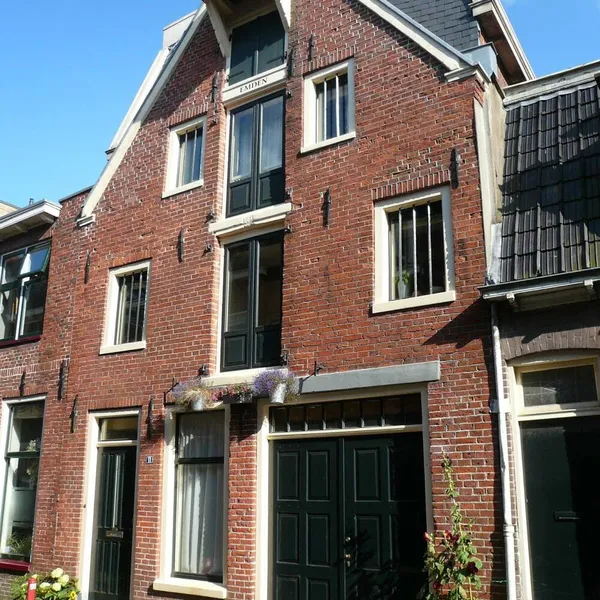Image 9