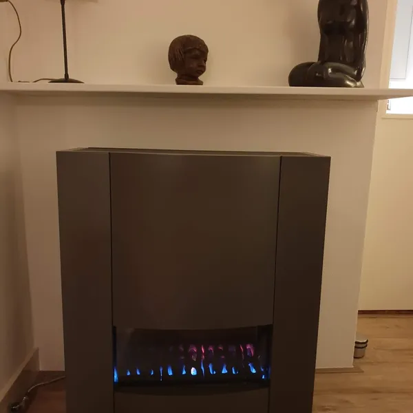 Image 4