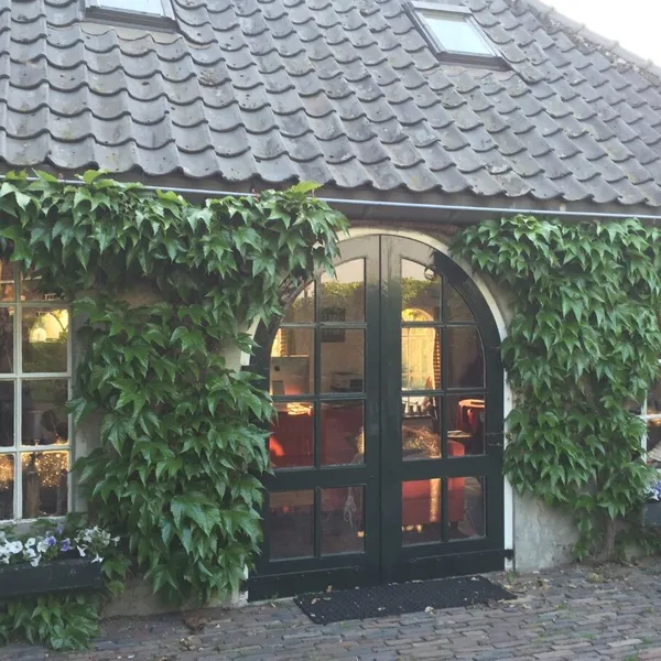 Image 10
