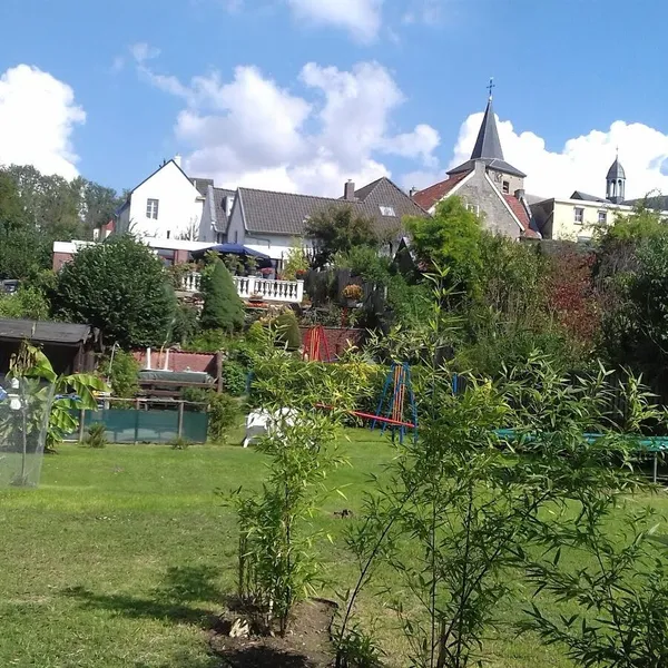 Image 4