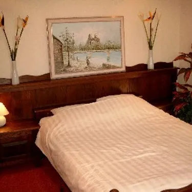 Image 13