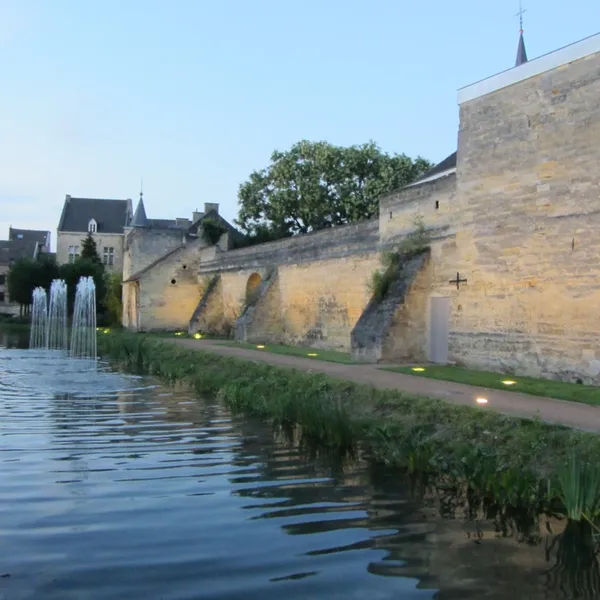Image 10