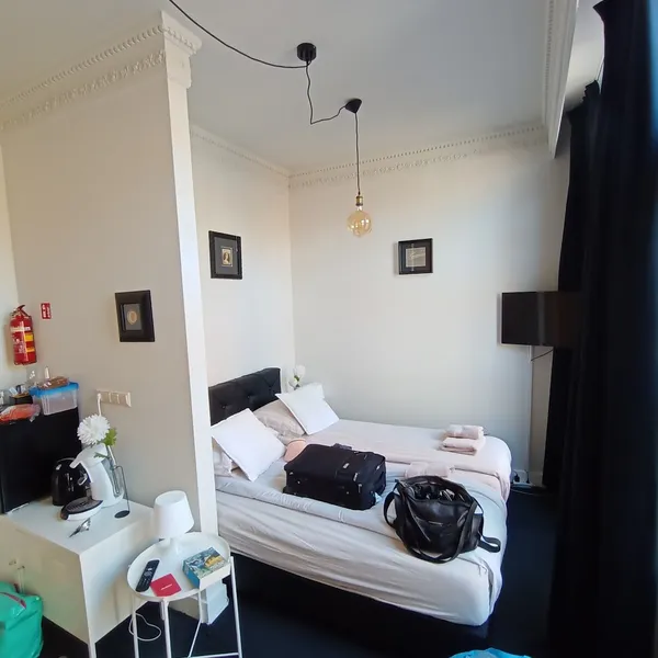 Image 7