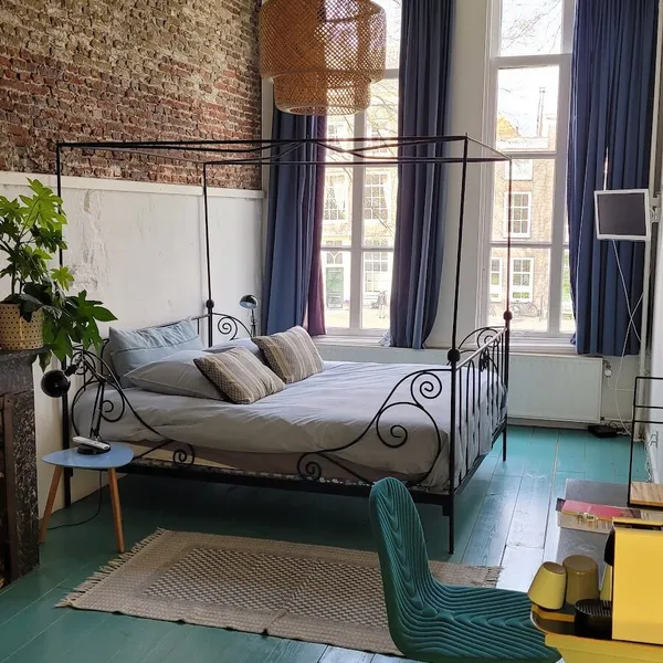Image 7