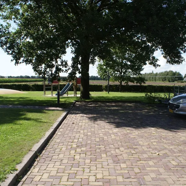 Image 10