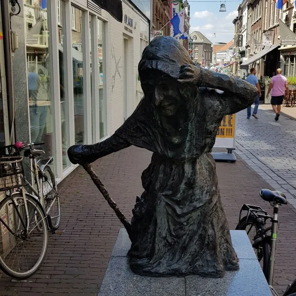 Image 10