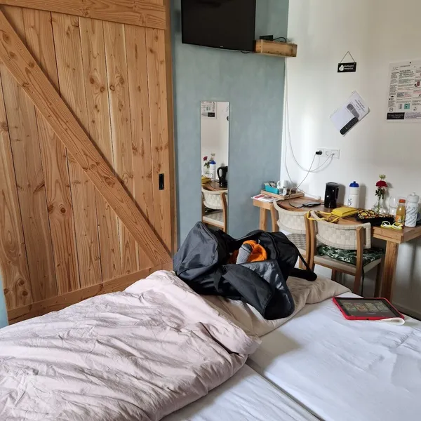 Image 4