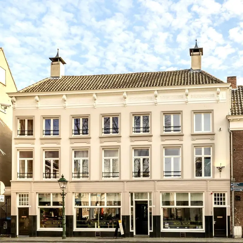 Hotel Sutor