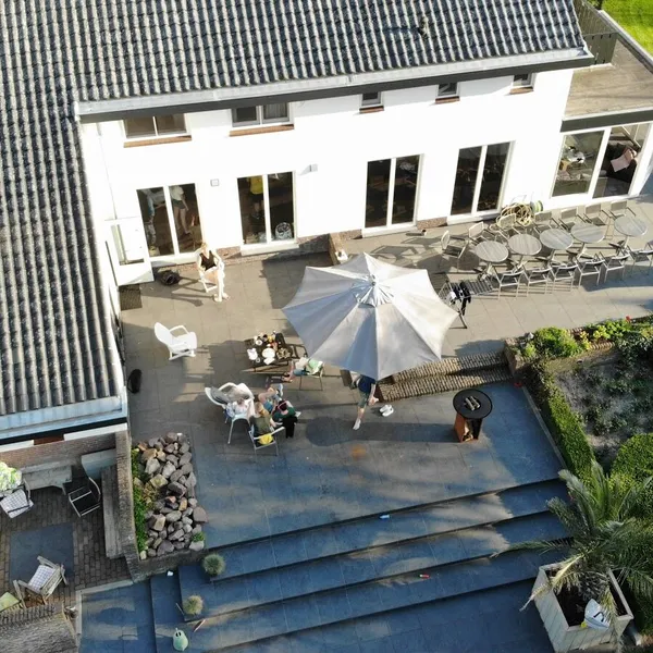 Image 10