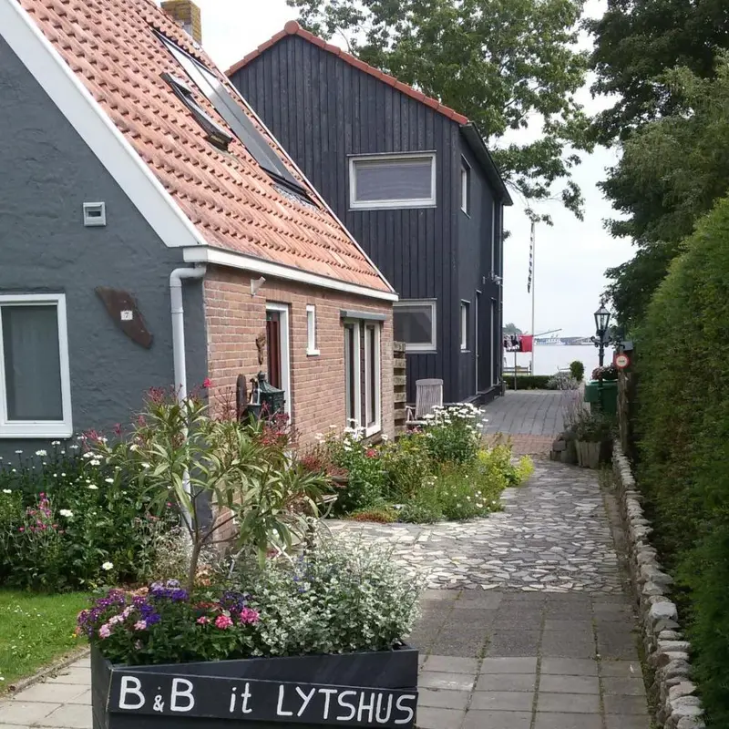 Foto 1