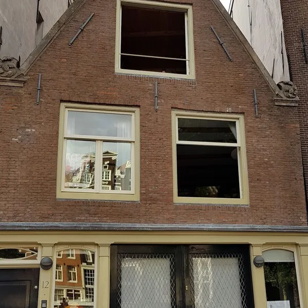 Image 10