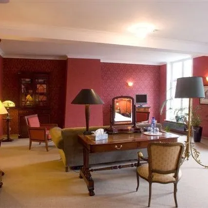 Image 4