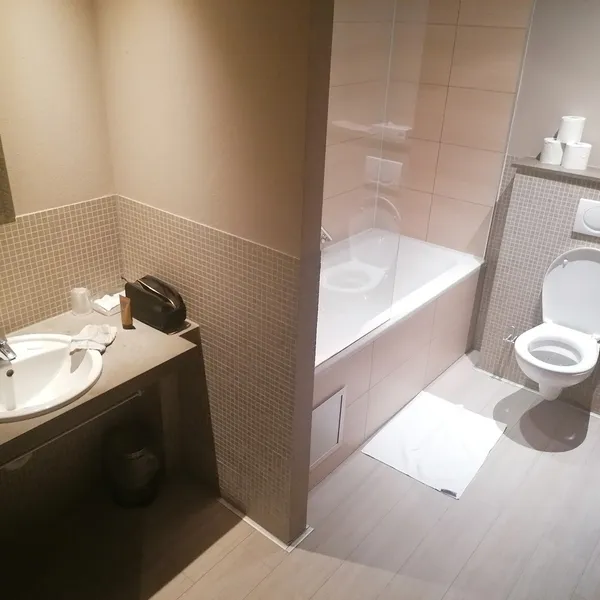 Image 9