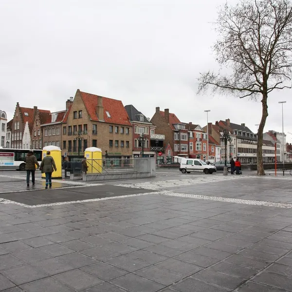 Image 10