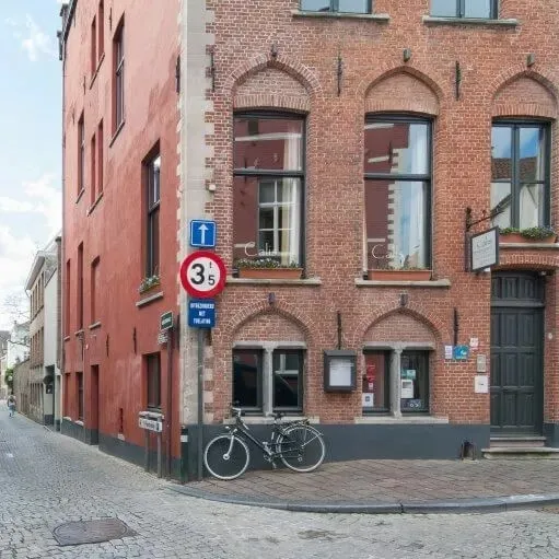 Foto 1