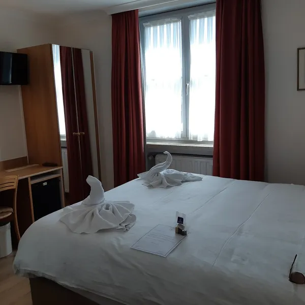 Image 8