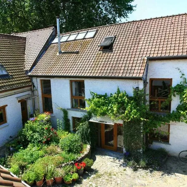 Foto 1
