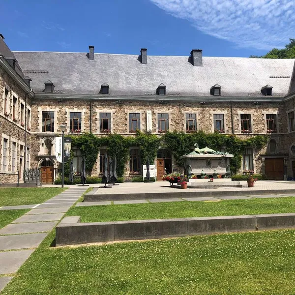 Foto 1