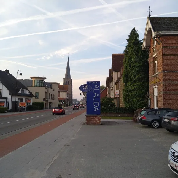 Foto 1