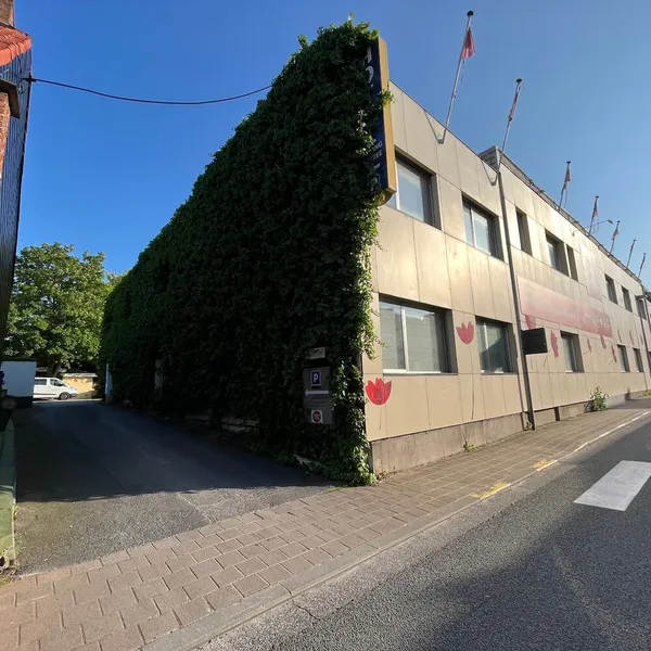 Image 10