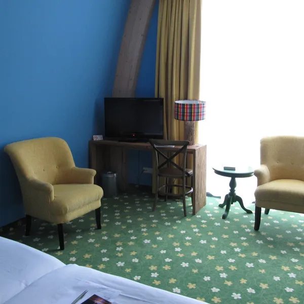 Image 7