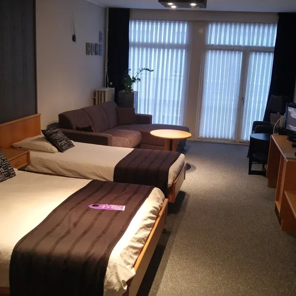 Image 6