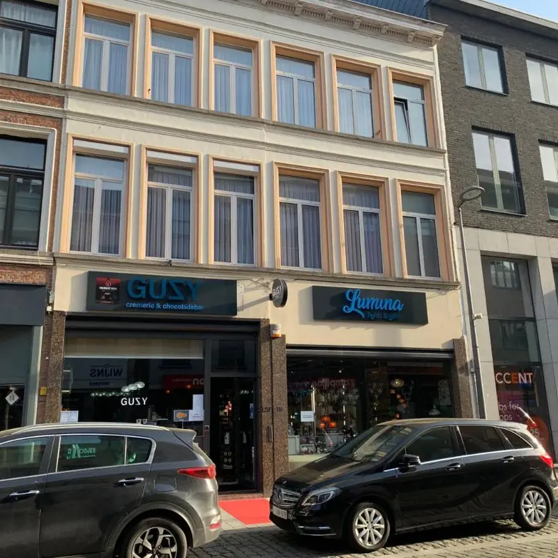 Foto 1