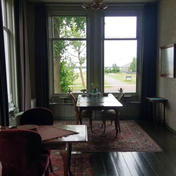Image 3