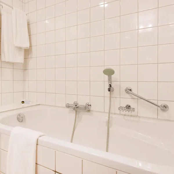 Image 9