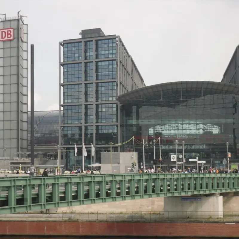 Image 4