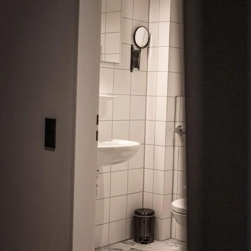 Image 9
