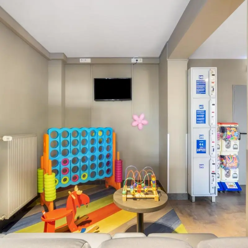Image 3