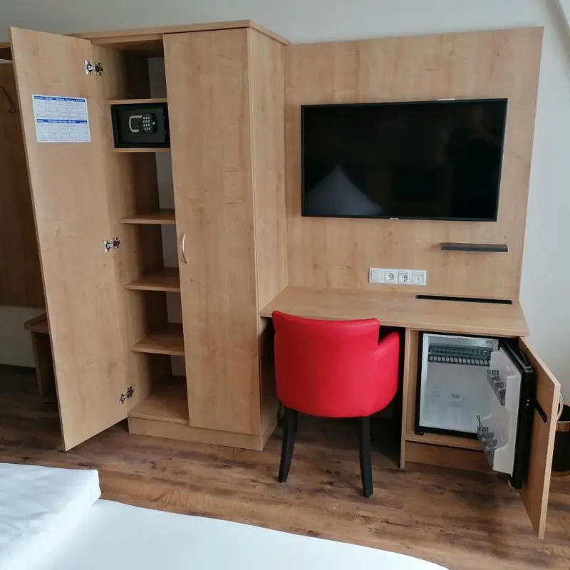 Image 6