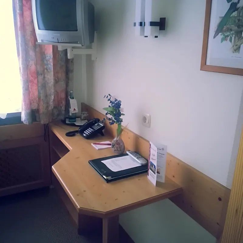 Image 3