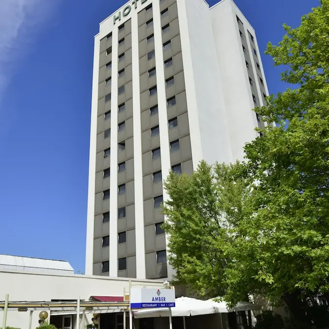 Image 3