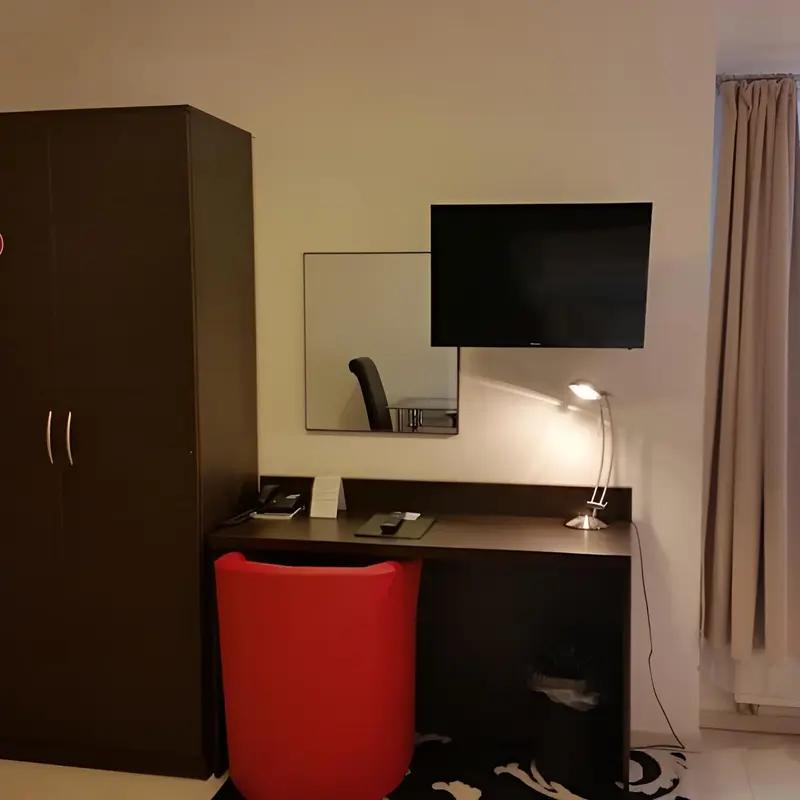 Image 3
