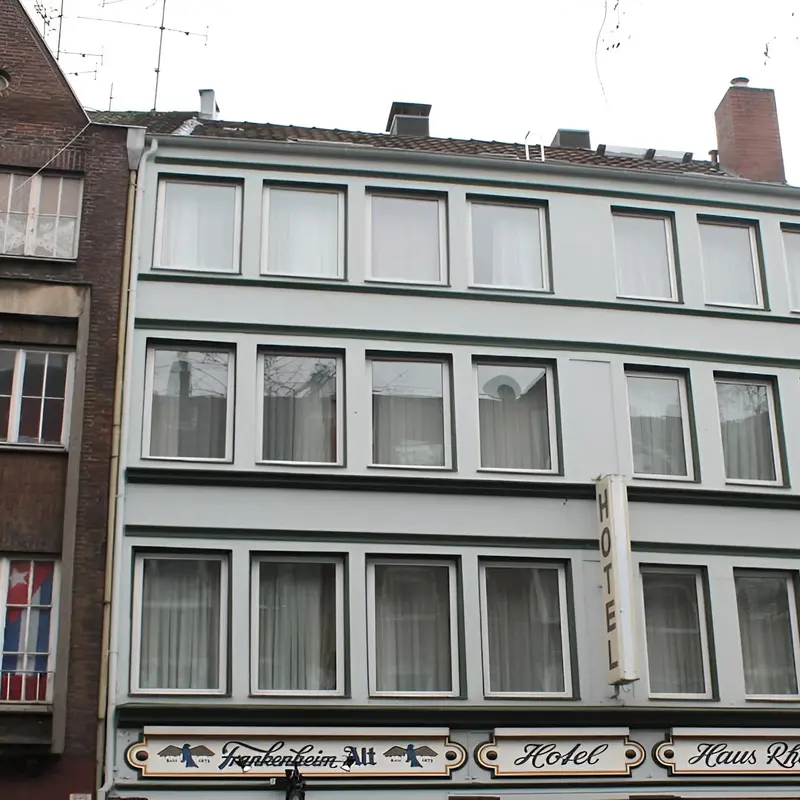 Image 4