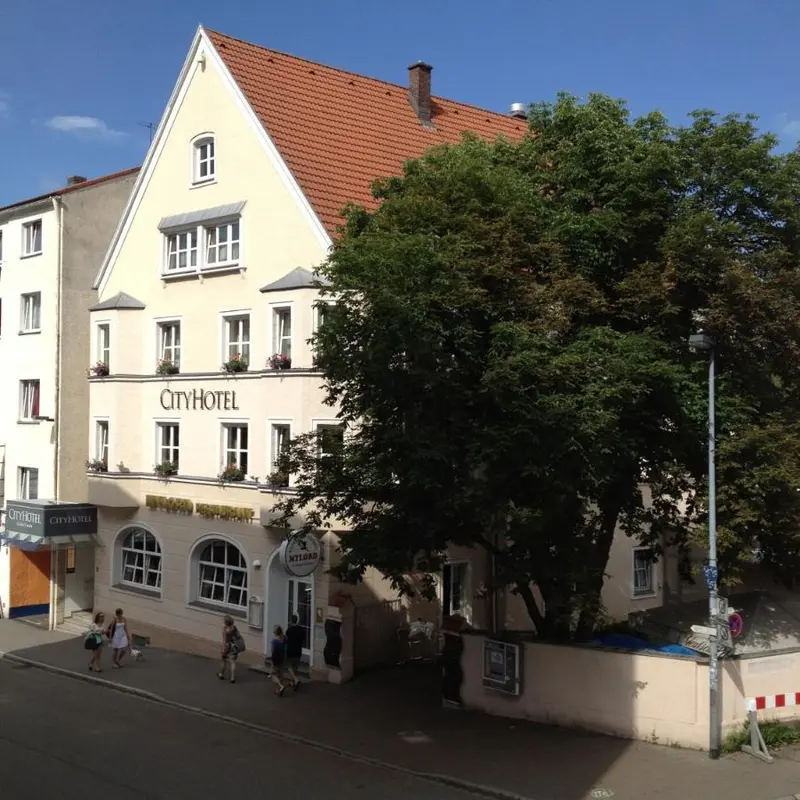 Image 3