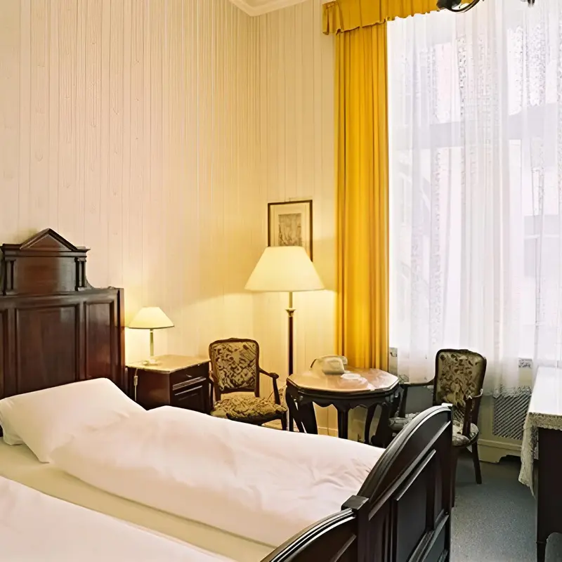 Image 7