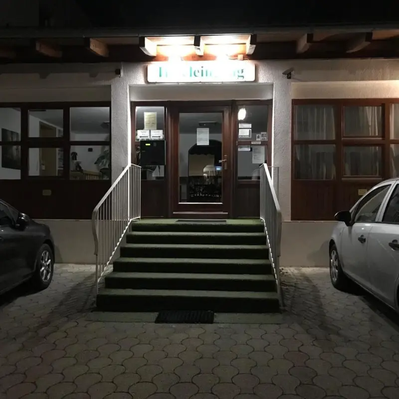 Image 10