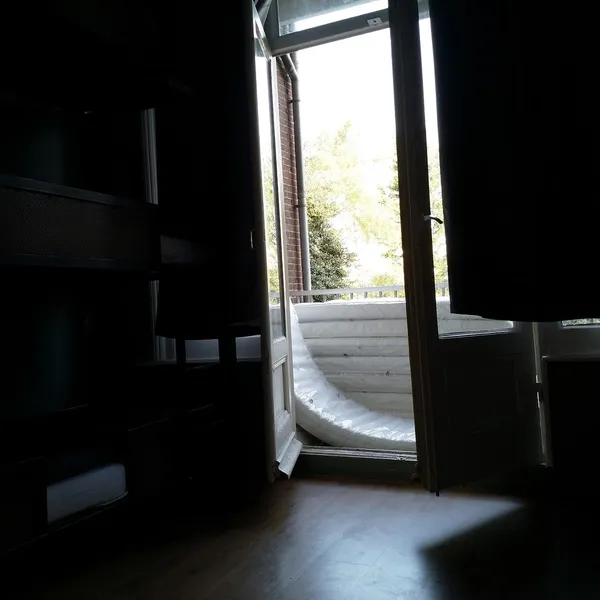 Image 9