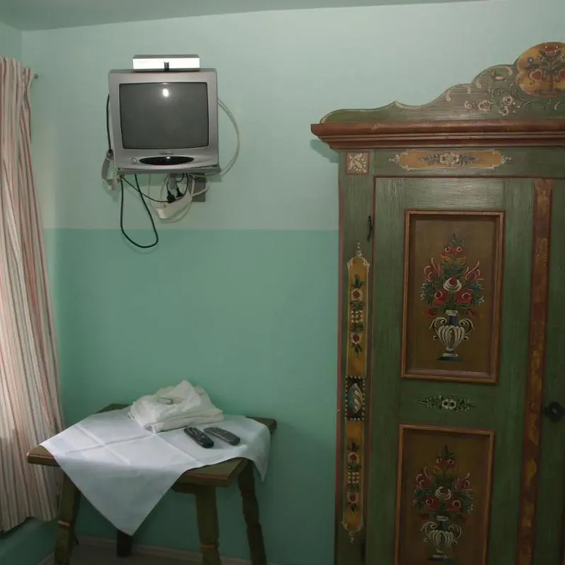 Image 7