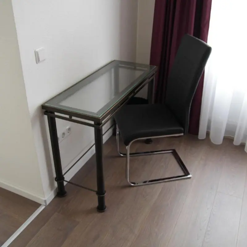 Image 7