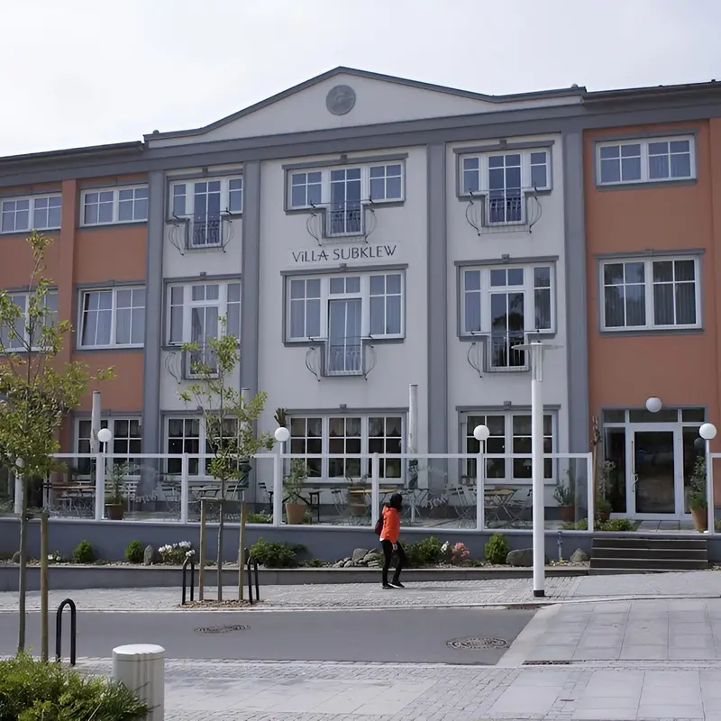 Image 7