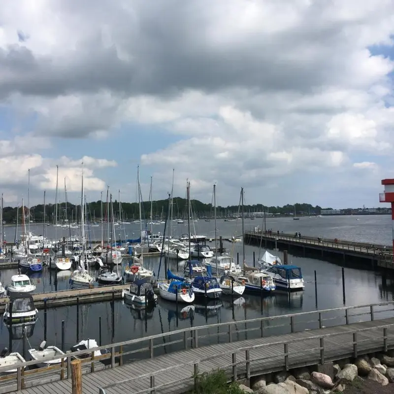 SEASIDE APARTMENTS - BEACHHOUSE WAVE in Eckernförde
