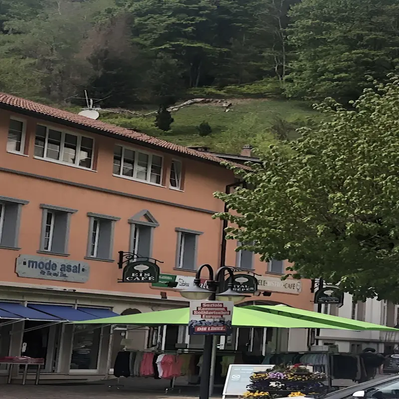 Foto 1
