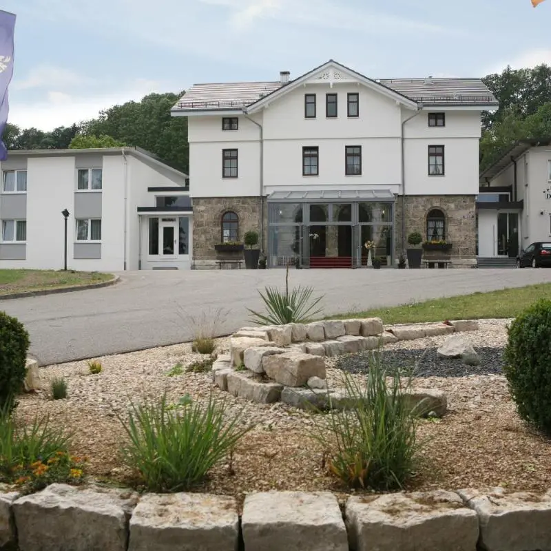 Hotel Donaublick in Scheer