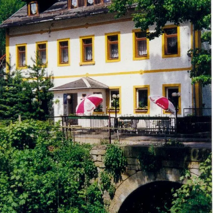 Foto 1