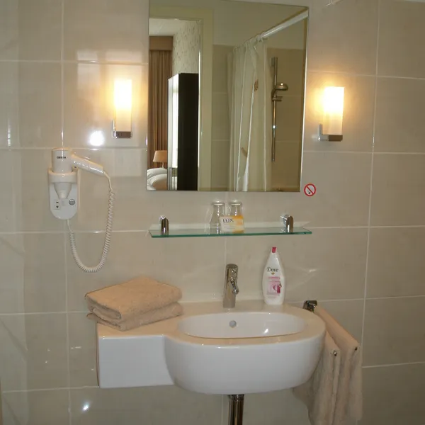 Image 5